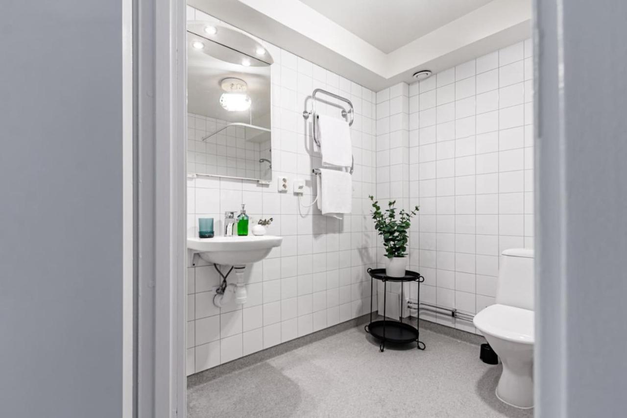 Cheap Stay On Hip Soedermalm - Construction Work Стокхолм Екстериор снимка