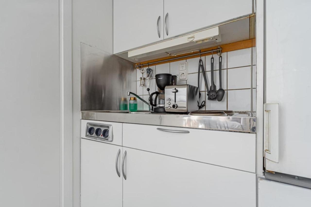 Cheap Stay On Hip Soedermalm - Construction Work Стокхолм Екстериор снимка